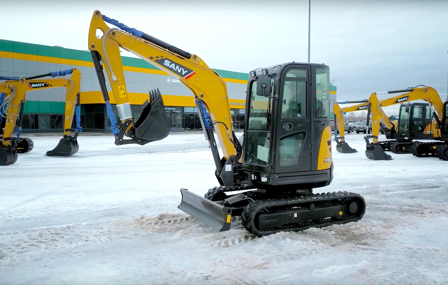 Самый популярный мини-экскаватор - SANY SY35U