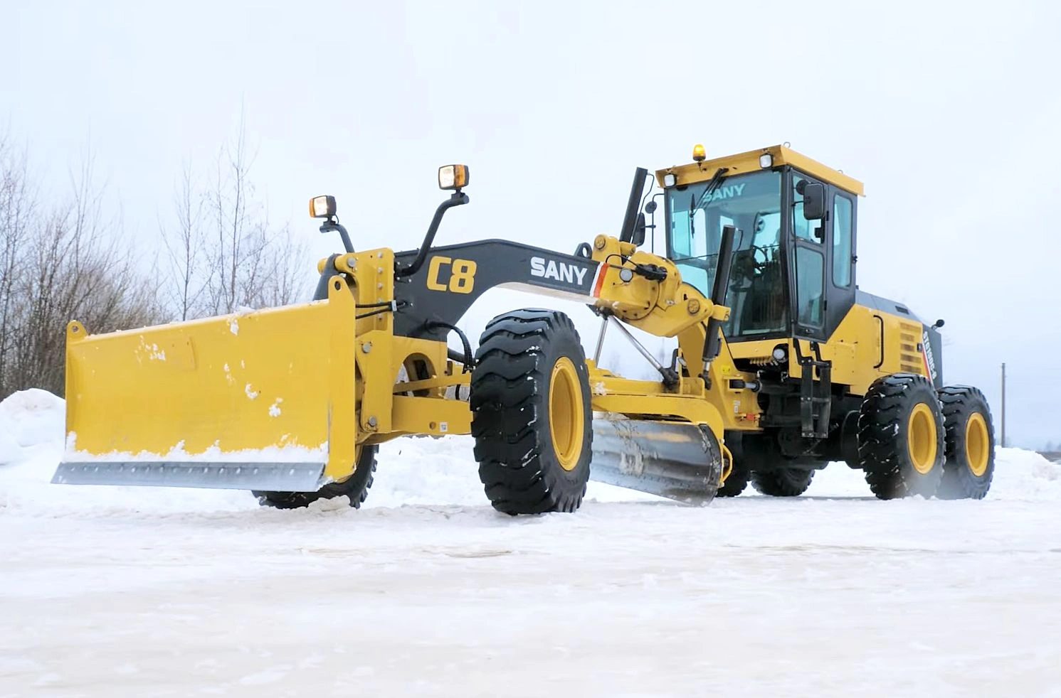 Комфортный и предсказуемый: отзыв клиента об автогрейдере SANY STG190C-8