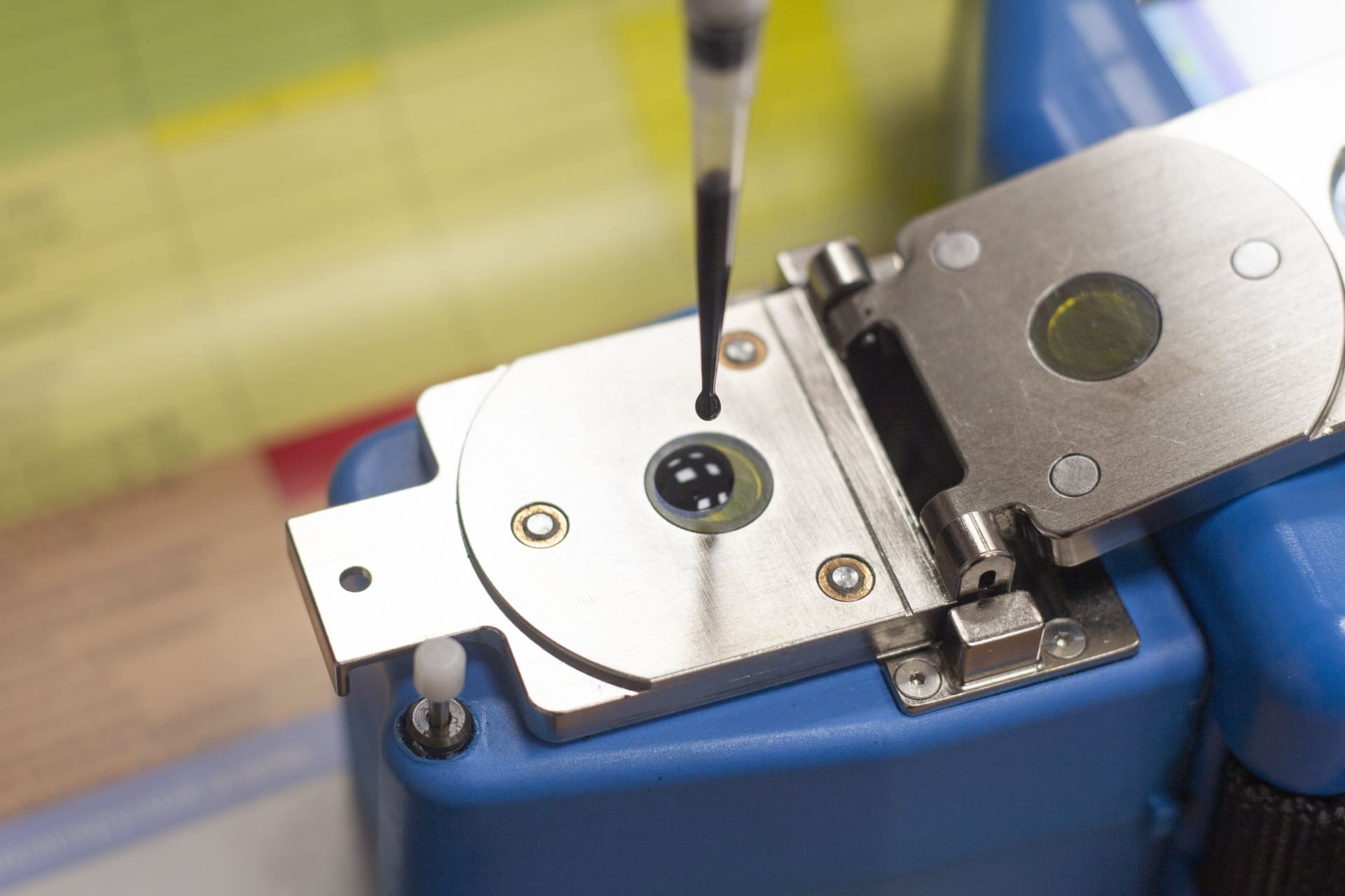 Лабораторный анализ смазочных материалов