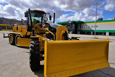 Лесные автогрейдеры SANY — теперь эксклюзивно в Трактородеталь!